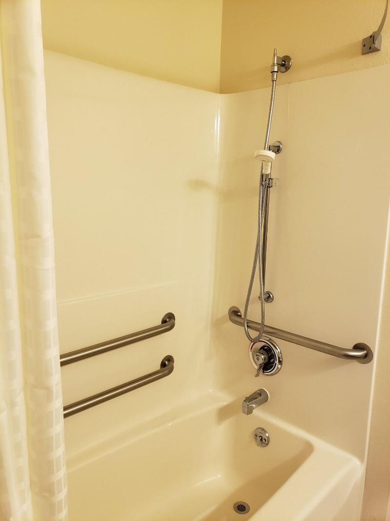 Cobblestone Inn & Suites - Merrill Exteriör bild